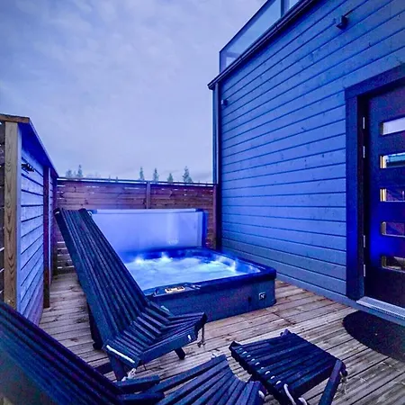 Levi Glass Roof Lodge Levi