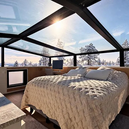 Glass Roof Lomamökit Levi